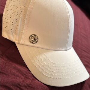 Gaiam White Hat with Silver Detail